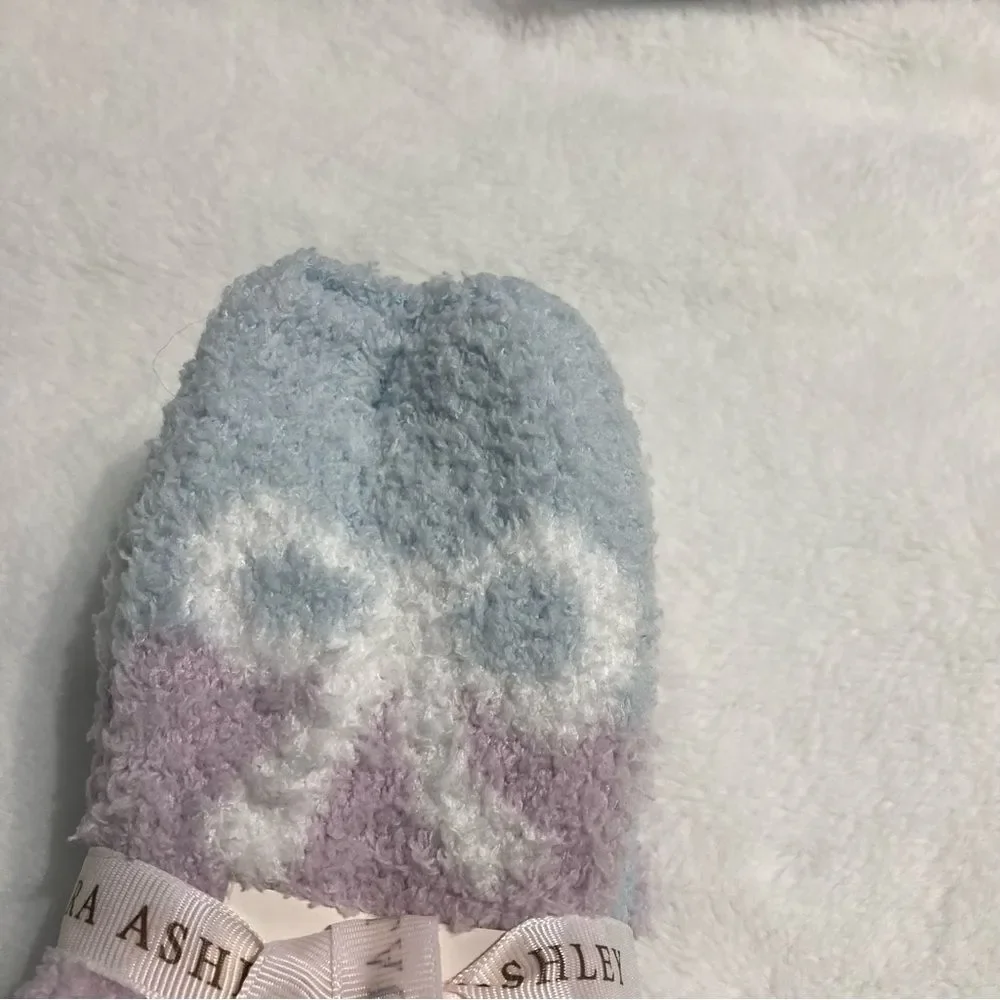 NWT Laura Ashley Cozy Socks Purple Lilac Gray